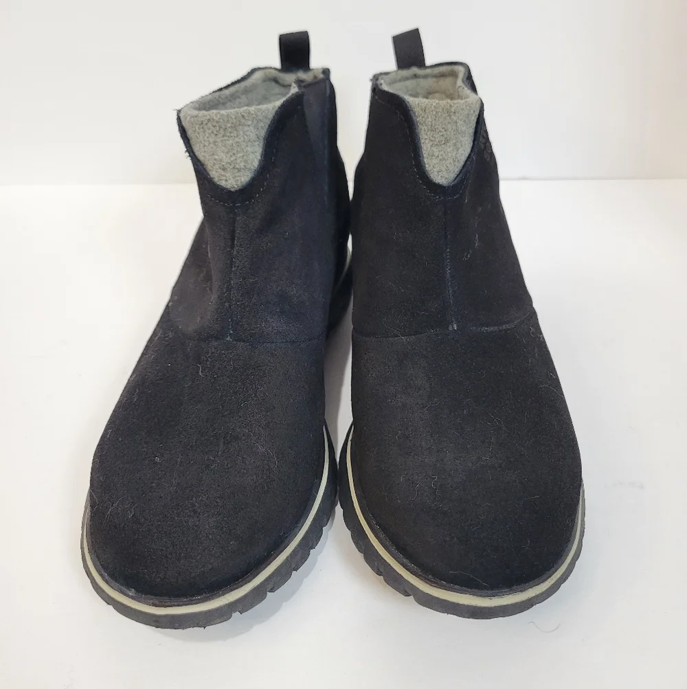 Sorel Cozy Short Waterproof Snow Boots
